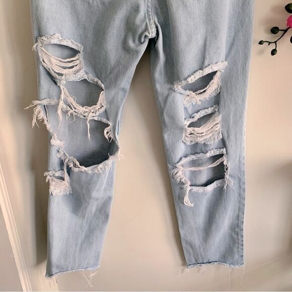 DOLLS KILL BOYFRIEND JEANS - Picture 4 of 11
